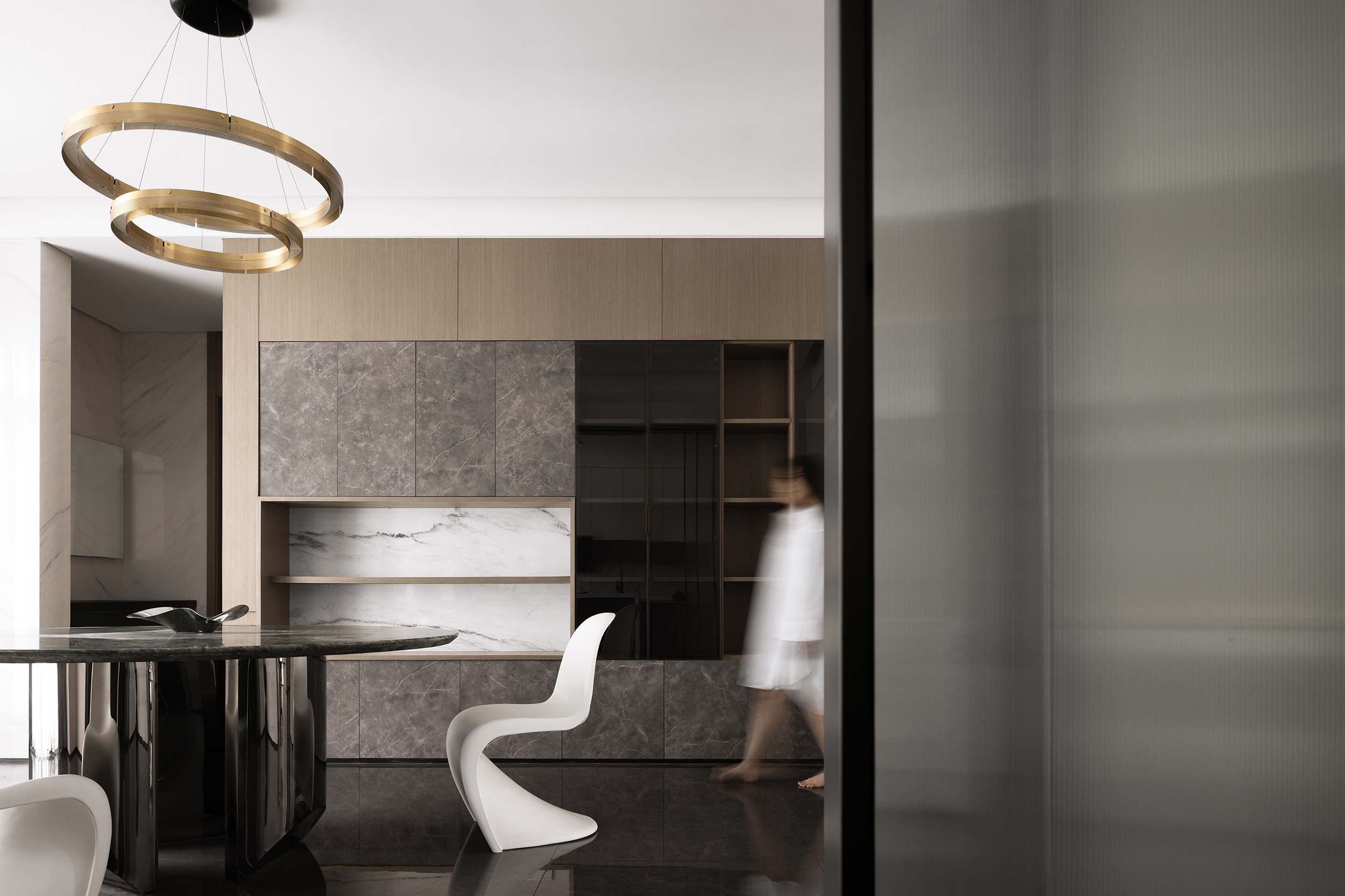 Giant Design - 900㎡ Mountain Villa- Imagen Suministrada